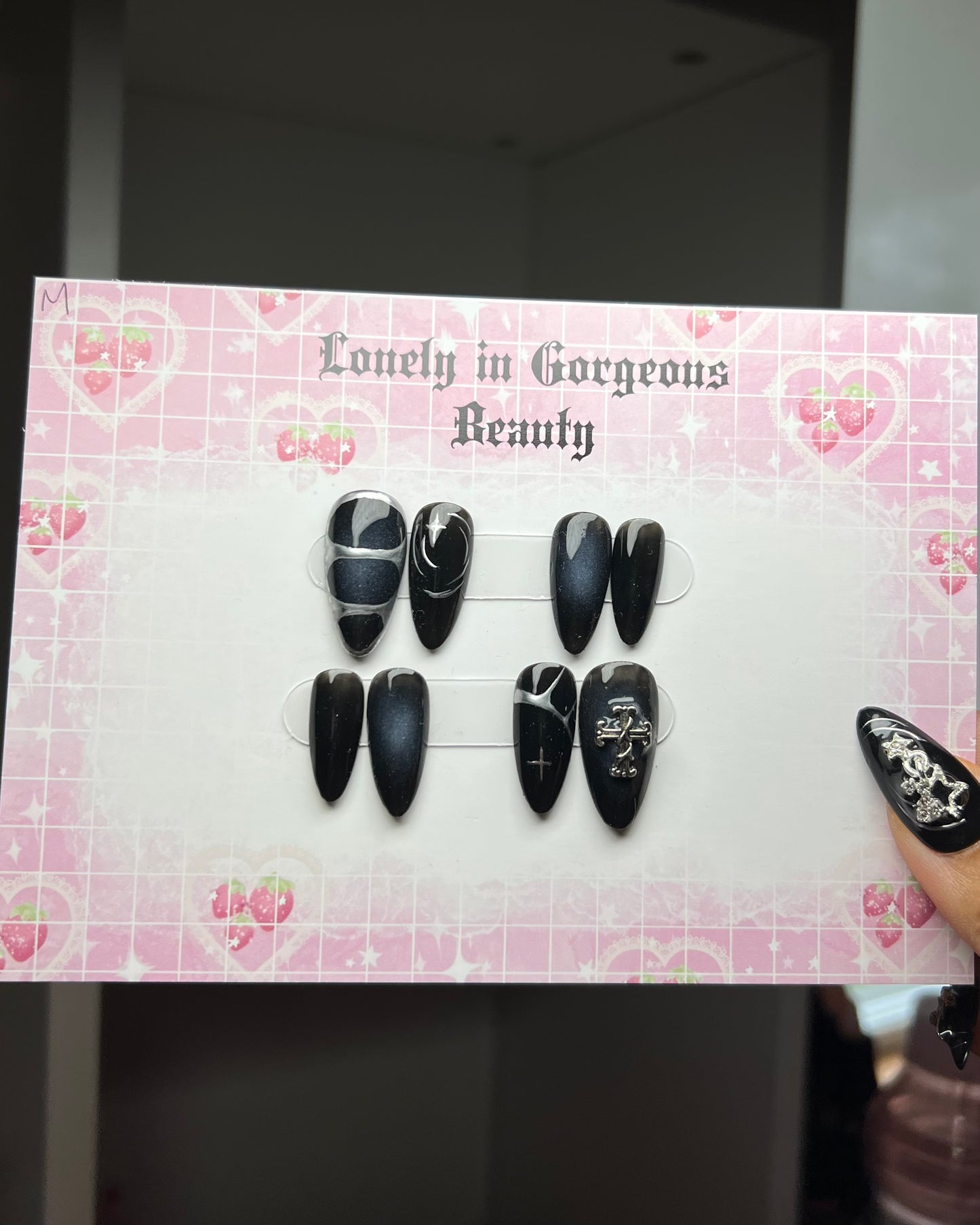 Choose Your Character Press-On Nails - Medium Almond